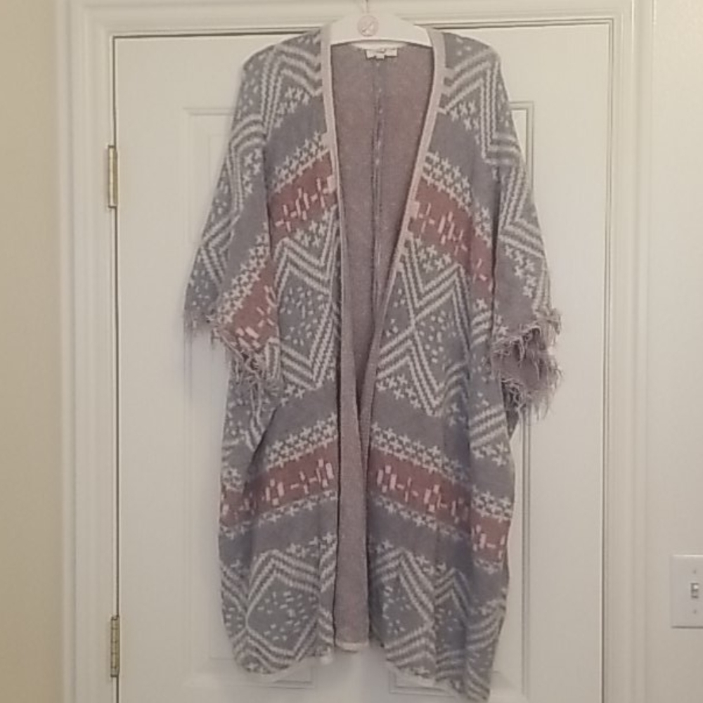 Easel Aztec print top